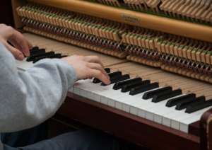 Piano Classes: it is never too late to learn to tinkle the ivories