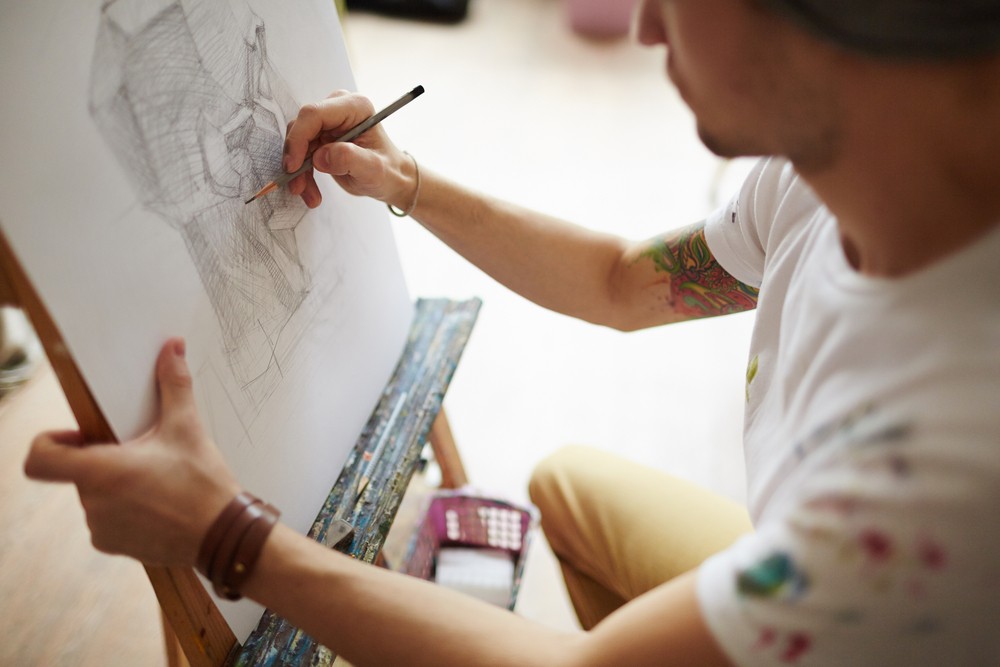 Considering a career in Illustration? Here are 9 handy tips to secure your success.