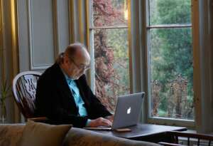 Bridging the Gap for Elderly Internet Users